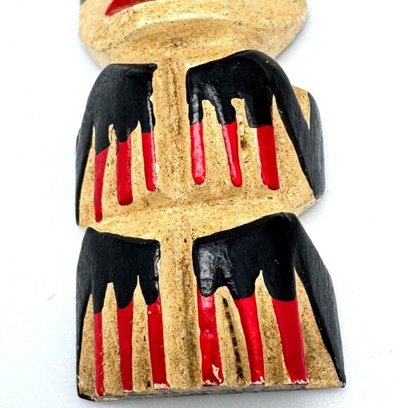 Hand-Carved Indigenous-Inspired Totem Pendant Signed Ashcroft B.C. Pendant - Picture 7 of 11